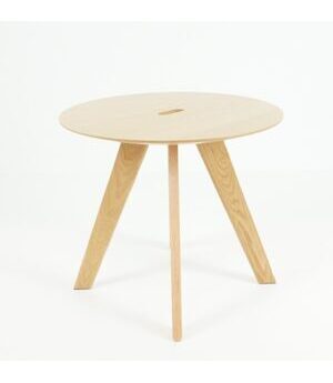 Tisch aus Holz, D60